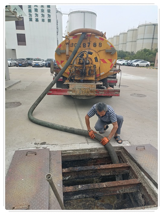 蛟河隔油池清掏